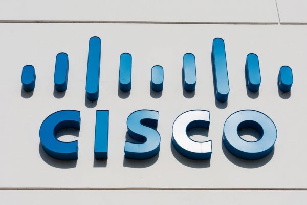 Прямой телефон Cisco в России